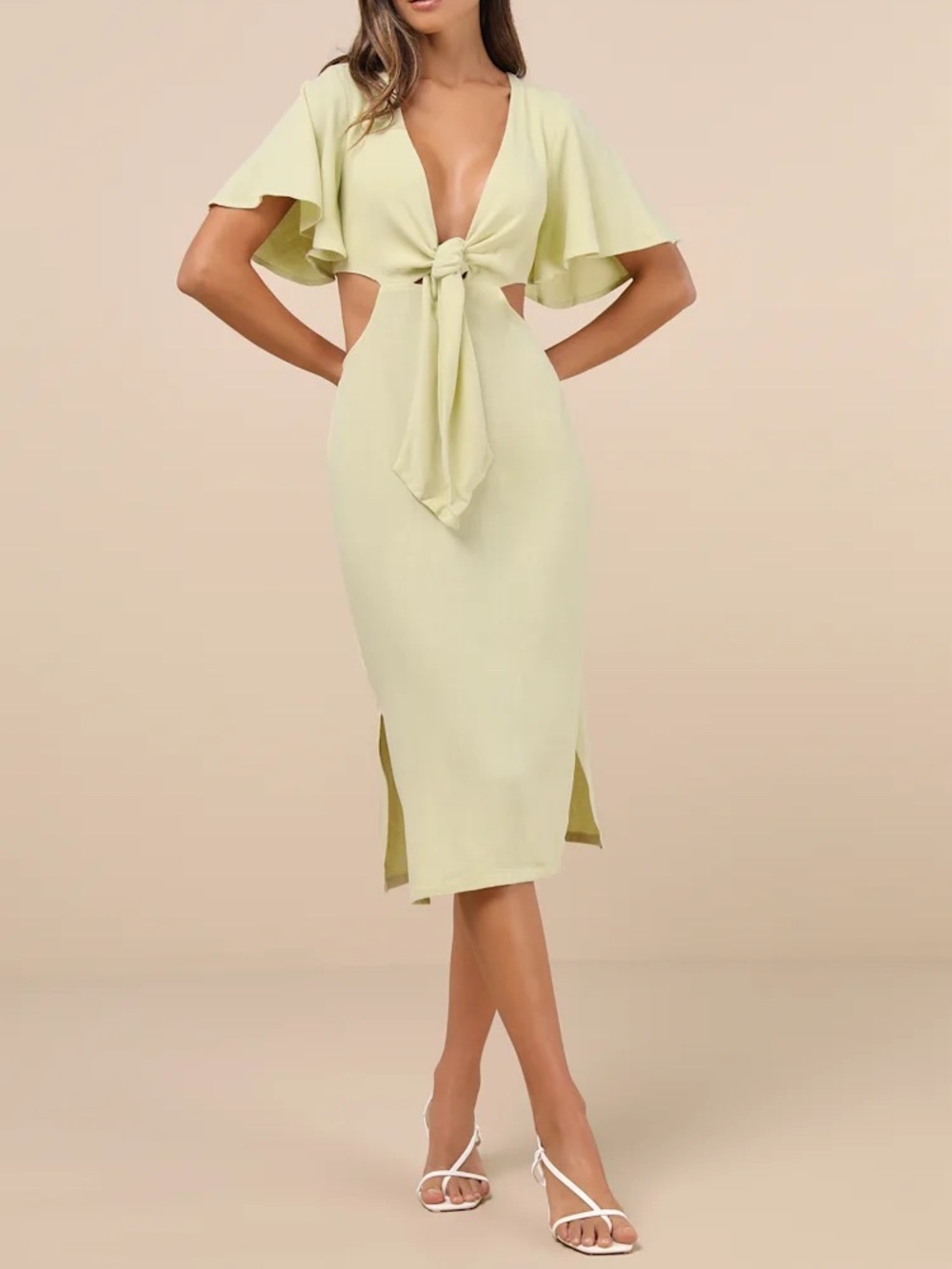 NWT! Lulu’s Summer Journey LightTie-Front Cutout Midi Dress in Green - M